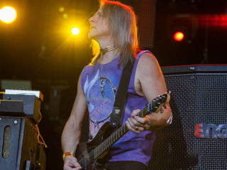 33-deeppurple0004-3-1373927105