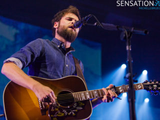 passenger-6
